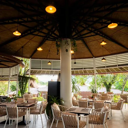 The Sanctuary Nam Ngum Beach Resort-3