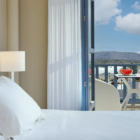 Acroterra Rosa Luxury Suites & Spa-3