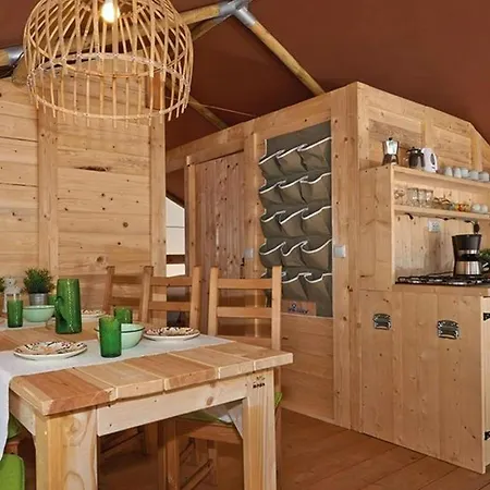 Camping Village Lago Maggiore-3