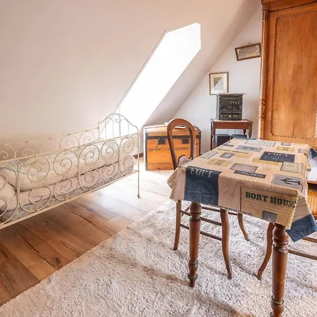 Chambres D'Hotes "La Grand' Maison"-2
