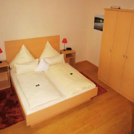 Bernsteinsee Hotel And Ferien By Palette Resorts-2