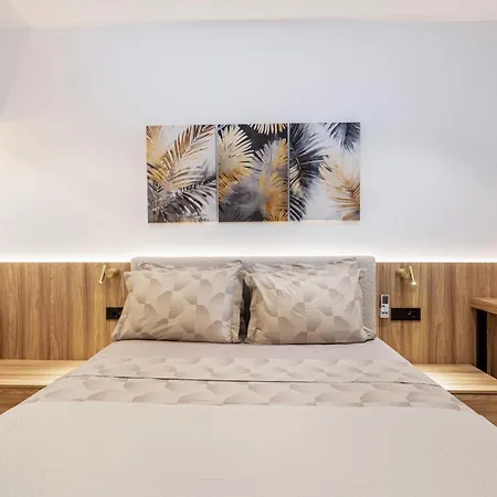 Socrates Studios And Suites-2