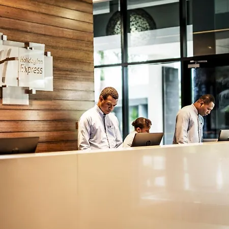 Holiday Inn Express Port Moresby By Ihg-2