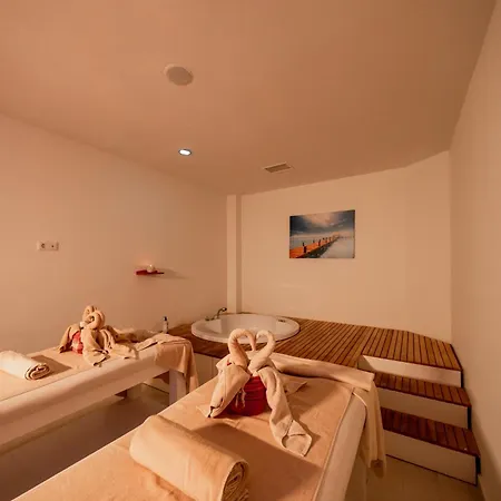 Laguna Beach Alya Resort & Spa-3