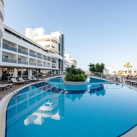 Laguna Beach Alya Resort & Spa-2