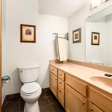 East Bay Suites-3
