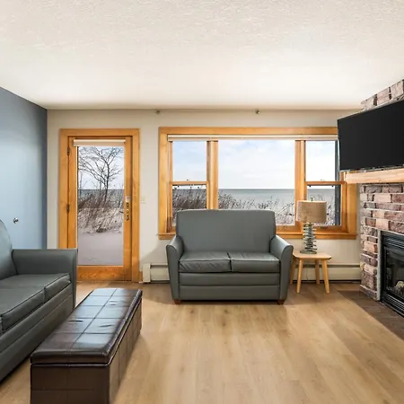 East Bay Suites-2