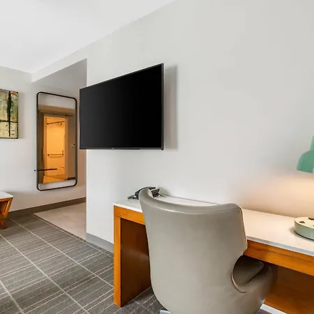 Cambria Hotel Lax-2