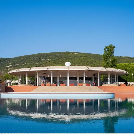 Hotel Baia Di Conte Club & Resort-3