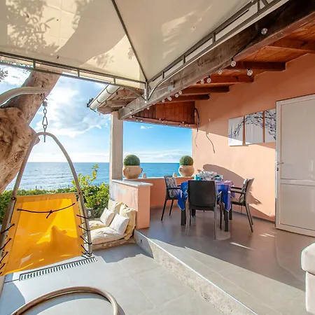 SEAHORSEROOM - Frontemare con Idromassaggio-3