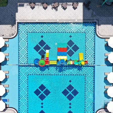 Wyndham Garden Grandworld Phu Quoc-3