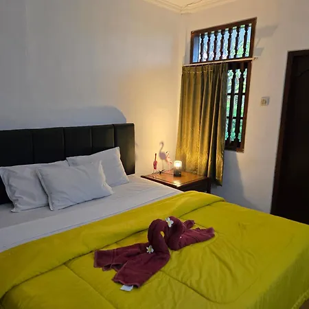 Berlian Inn Kuta Beach-3
