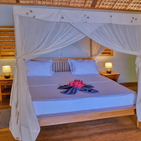 Manja Kely Lodge - Nosy Komba Island-2