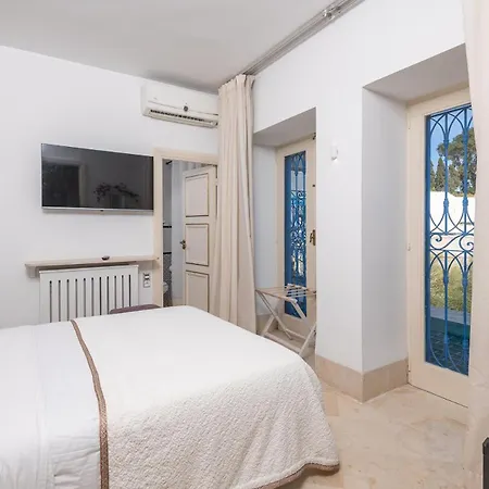 La Demeure-3
