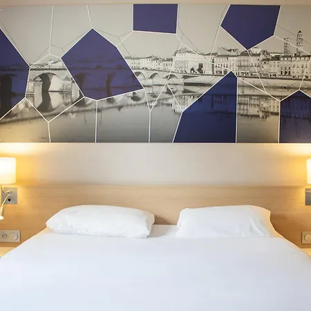 Brit Hotel Macon Centre Gare-2