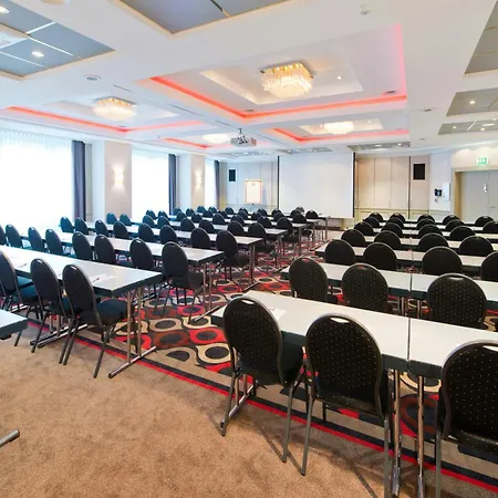 Leonardo Hotel Hannover Airport-2