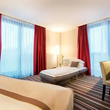 Leonardo Hotel Hannover Airport-3