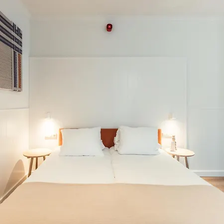 Strandhotel Domburg - Next Door-3