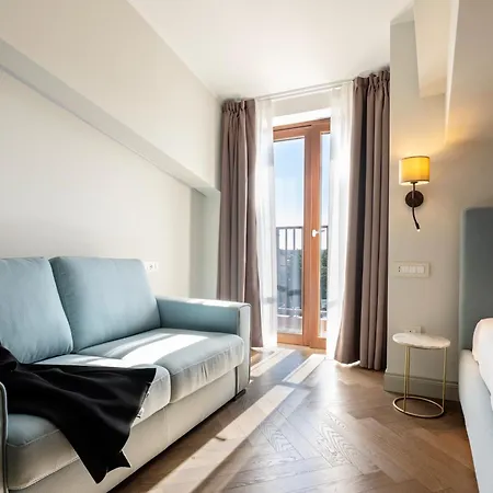 Hotel Carlton-2