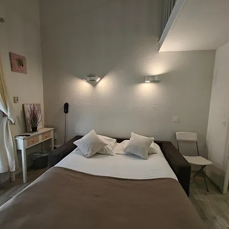 Auberge Des Pins-2