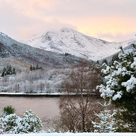 Loch Leven Hotel & Distillery-2