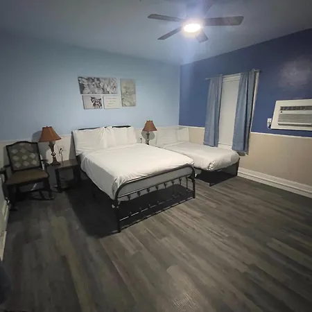 Americas Best Value Inn Royal Carriage-2