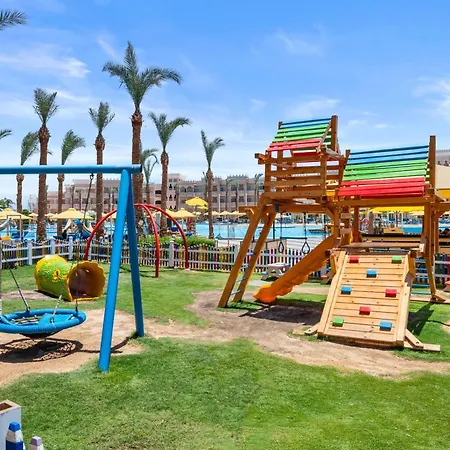 Pickalbatros Palace - Aqua Park Hurghada-2