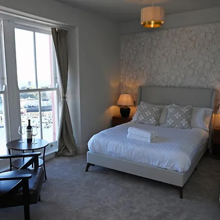 Royal Lion Hotel-3