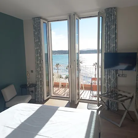 Les Galets Hotel Et B&B-2