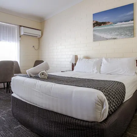Bayview Motel-2