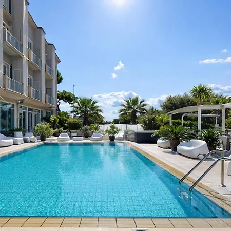 Hotel Liberty Beach - Parking&Beach included-2