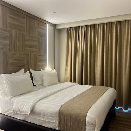Mass Paradise Hotel-3