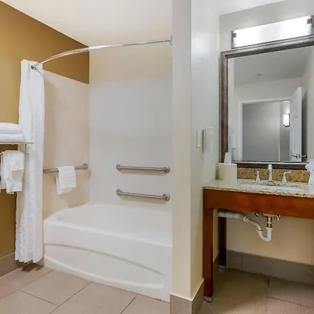 Comfort Suites Lady Lake - The Villages-3