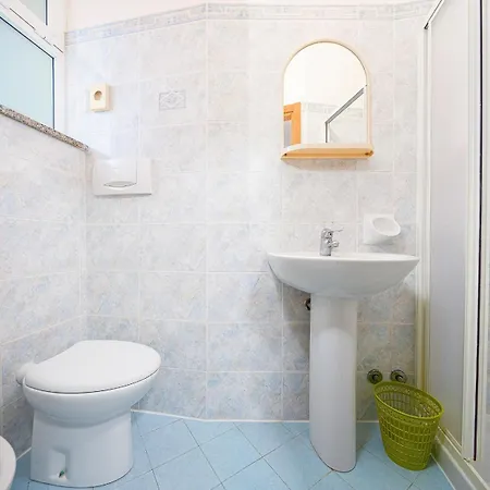 Hotel Blue Ribbon-2