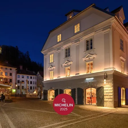 Zlata Ladjica Boutique Hotel-3