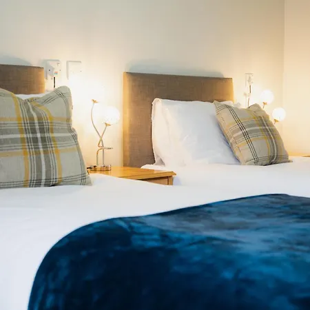 Stronsay Hotel-2