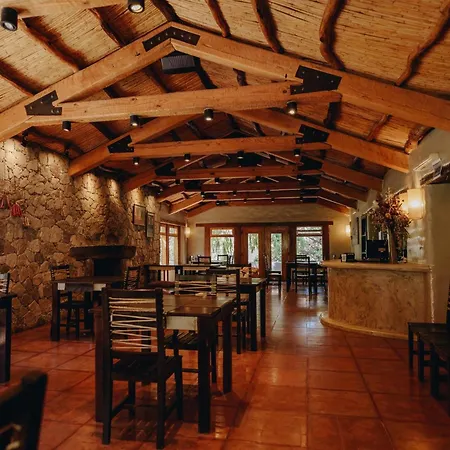 La Comarca Hotel-3