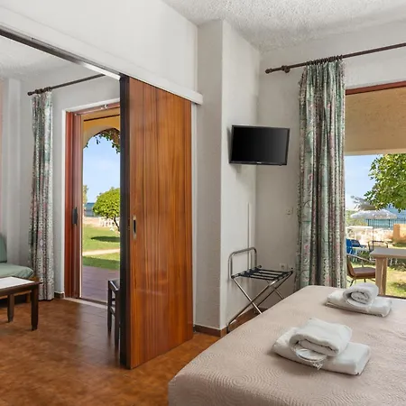 Iliessa Beach Hotel By Ghh-3