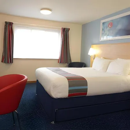 Travelodge Bodmin Roche-3
