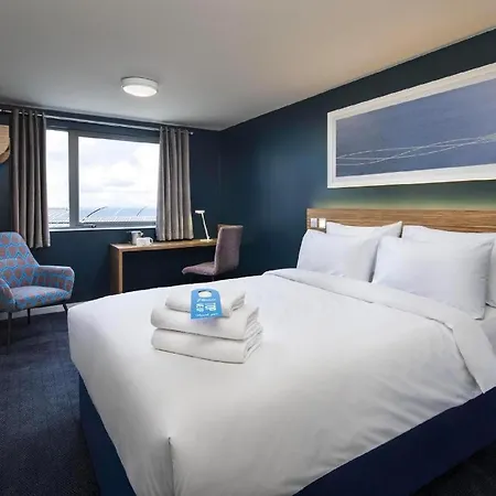 Travelodge Paignton Seafront-2