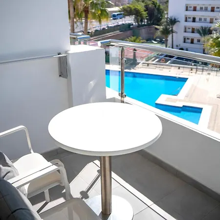 Coral Ocean View - Adults Only-3