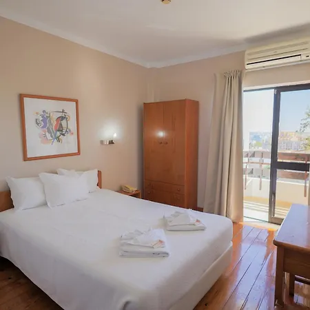 Portimao Center Hotel By Umbral-2