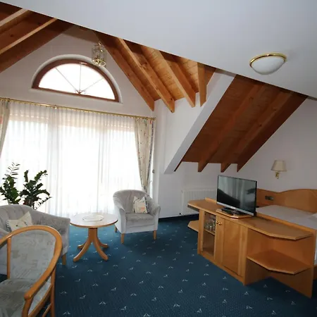 Hotel-Restaurant Hirsch-3