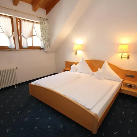 Hotel-Restaurant Hirsch-3