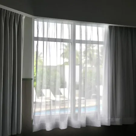 Comfort Inn & Suites-2