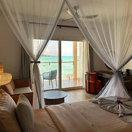 Reef & Beach Resort - Spa Jambiani-3