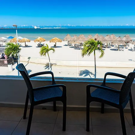 Hotel & Suites Domani-2