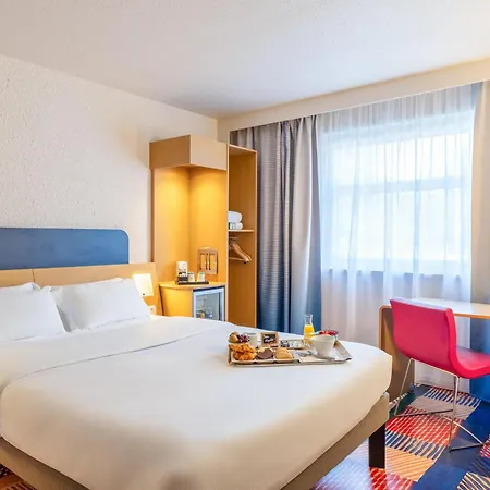B&B Hotel Lyon Nord 4 Etoiles-3