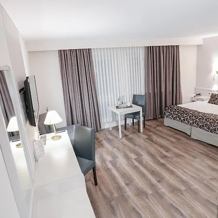Hotel Maerkischer Hof-3