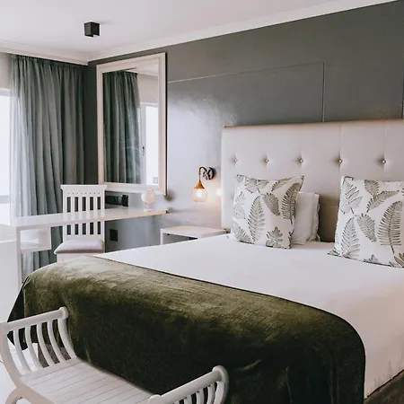 The Riverside Hotel-3